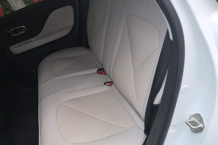 Used Chery QQ Domi 2025 Model 305km Comfort Edition Left Rear Seat