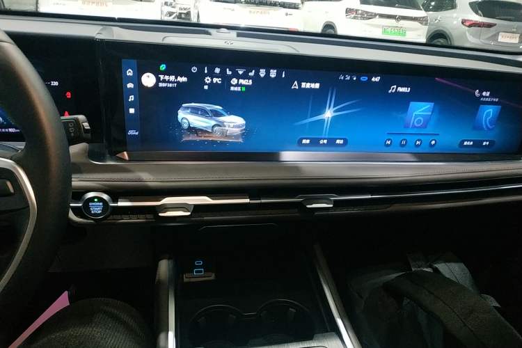 Used Ford Edge 2025 Ford Explorer L 2.0T EcoBoost E-Hybrid Four-Wheel-Drive 7-Seater Supreme Model
