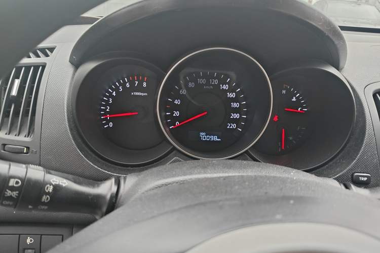 Used Kia Forte 2014 1.6L MT GL