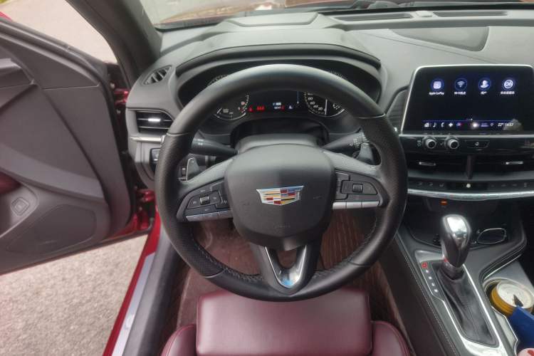 Used Cadillac CT4 2020 28T Elite Edition Steering Wheel