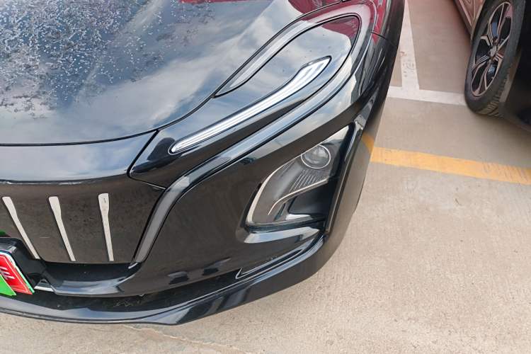 Used Hongqi E-QM5 2023 Base Travel Edition