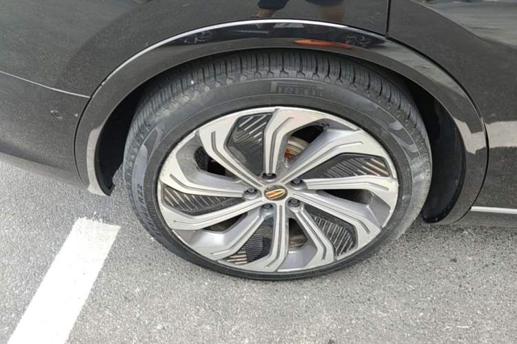 Used Hongqi E-HS9 2021 510 km Flagship Edition Four Seats
