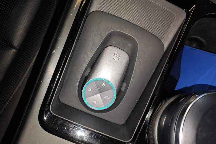 Used Nio ES8 2018 Founder Edition Vehicle Key