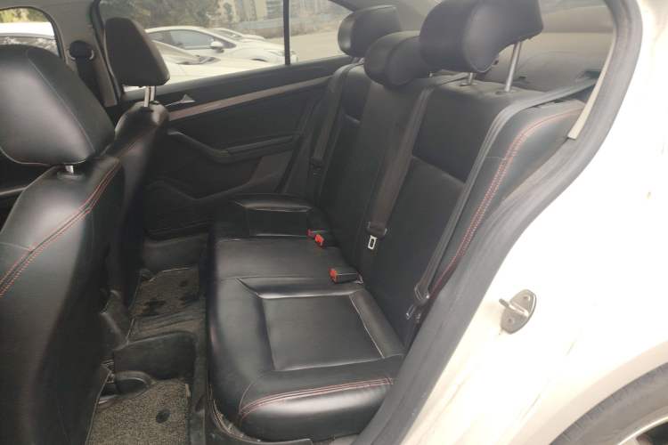 Used Volkswagen Lavida 2019 Lavida Start 1.5L Manual Fashion Edition China VI Standard
