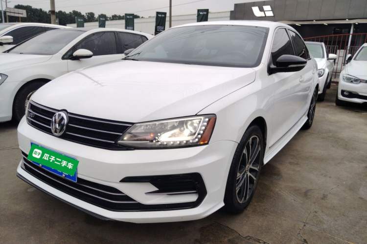 Used Volkswagen Sagitar 2016 280TSI Automatic R-Line