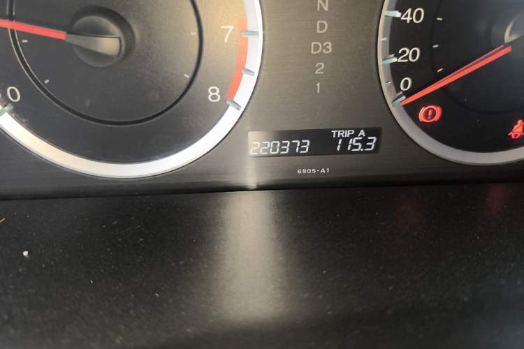 Used Honda Accord 2010 2.4L LX Odometer Close Up