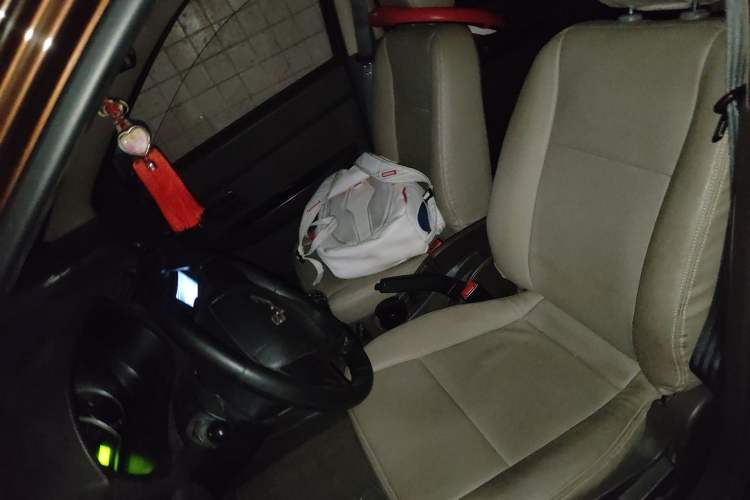 Used Wuling Hongguang 2015 1.2L S Base Model China V Standard Left Front Seat