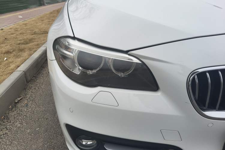 Used BMW 5 Series 2014 525Li Leading Model