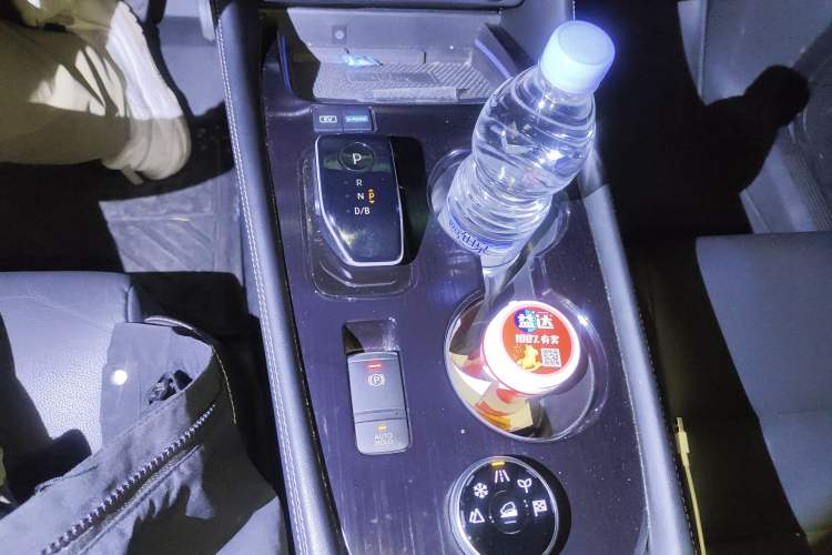 Used Nissan X-Trail 2023 e-POWER Ultra-Hybrid Dual-Motor All-Wheel-Drive Supreme Edition
