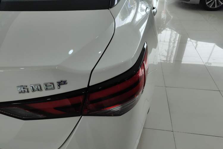 Used Nissan Sylphy 2023 1.6L CVT Enjoyment Edition Exterior 1