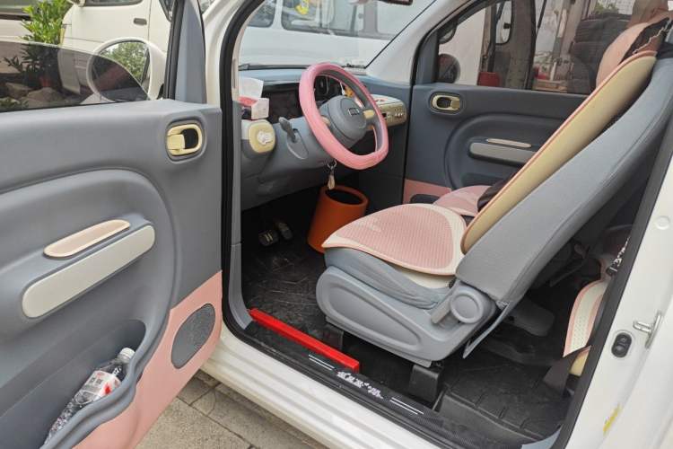 Used Bestune Pony 2025 222km Range Agile Horse
