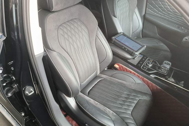 Used Hongqi HS5 2022 2.0T Smart Connect Flagship Enjoyment Purchase Edition
