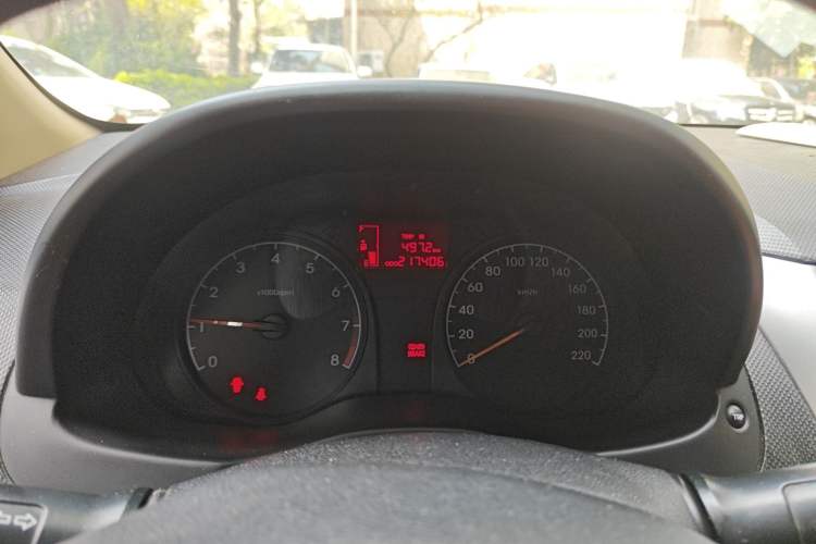 Used Hyundai Verna (older generation) 2014 1.4L Manual Smart GLS Trim Instrument Cluster