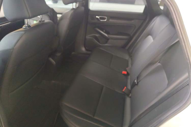 Used Honda Civic 2022 240TURBO CVT Dynamic Edition Left Rear Seat
