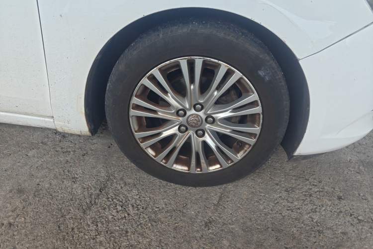 Used Buick GT 2015 15N Automatic Deluxe Edition