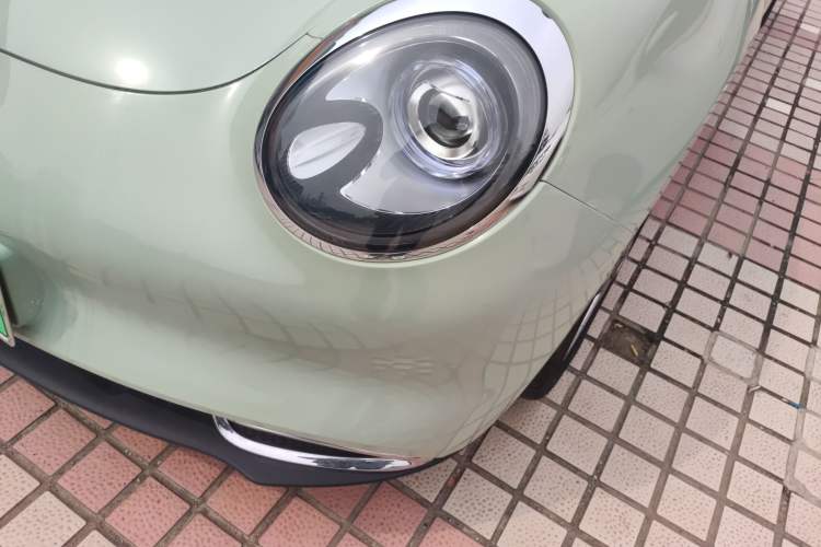 Used ORA Good Cat 2023 401 km Standard Range Luxury Version Lithium Iron Phosphate Left Front Headlight