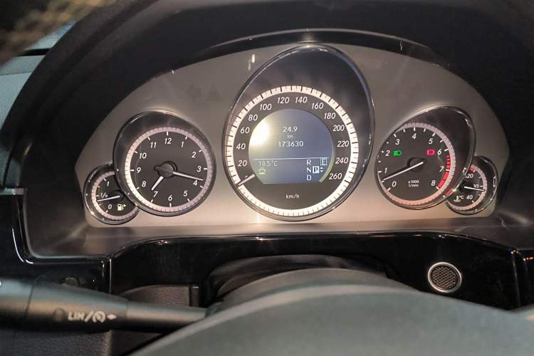 Used Mercedes-Benz E-Class 2011 E 300 L Fashion Prestige Model