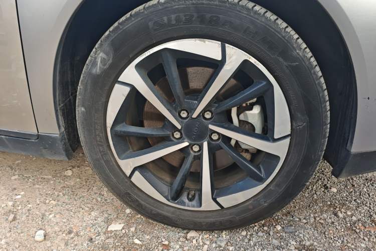 Used AION Y 2023 Younger Star Edition
