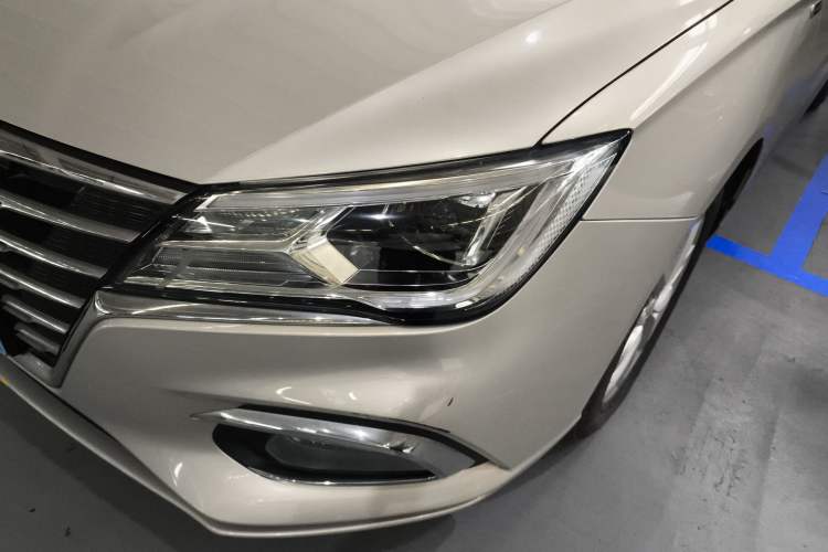 Used Roewe i5 2020 1.5L Manual 4G Connect Luxury Edition