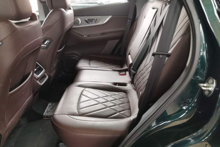 Used Chery Tiggo 8 PRO New Energy 2023 Champion Edition 1.5T 100km King's Version
