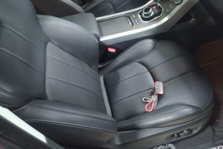 Used Land Rover Range Rover Evoque 2018 240 PS SE Smart Brilliance Edition