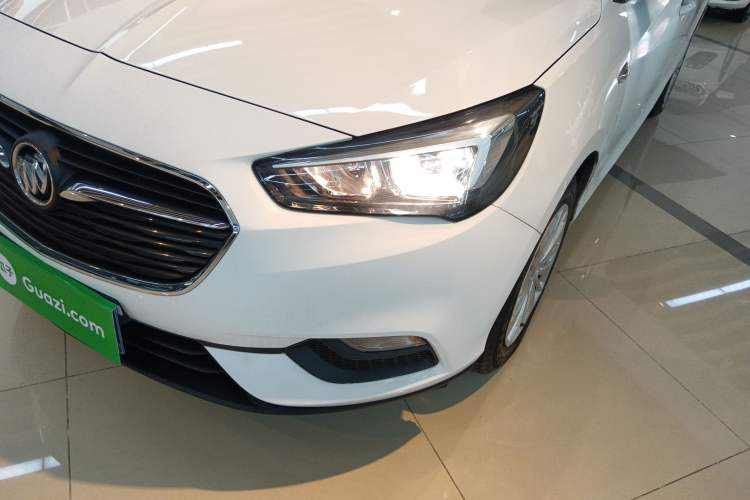 Used Buick Excelle 2018 15N CVT Elite Edition Left Front Headlight