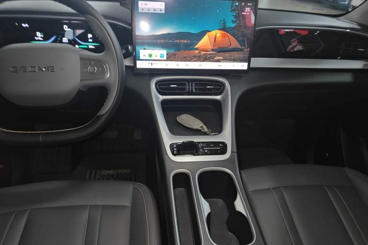 Used Geely Galaxy Geome 2025 UP 410km Exploration Edition Audio And AC Panel