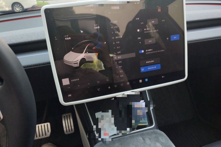 Used Tesla Model Y 2025 Rear-Wheel Drive First Edition Instrument Cluster