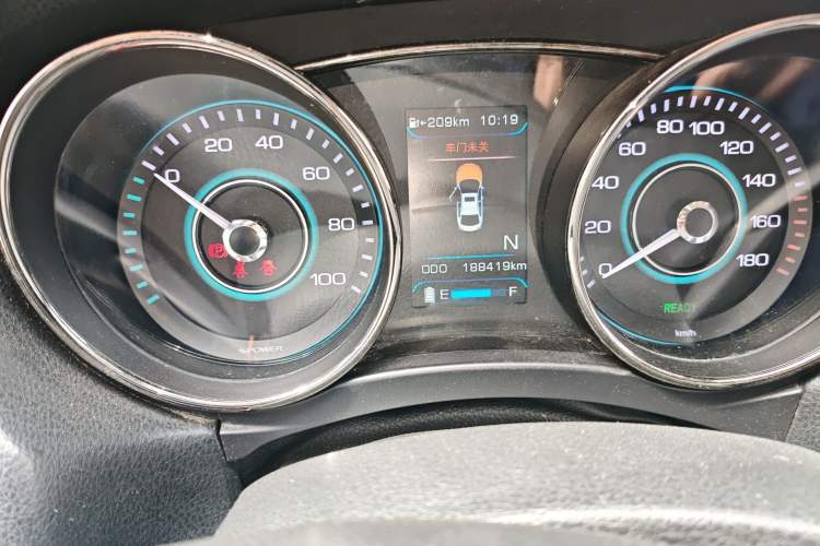 Used BAIC New Energy EU 2017 EU260 Letu Plus Edition Odometer Close Up