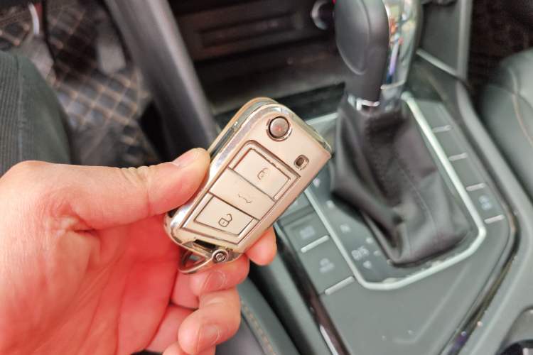 Used Volkswagen Tharu 2022 280TSI Two-Wheel-Drive Luxury Edition