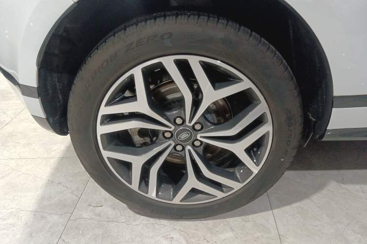 Used Land Rover Range Evoque 2021 Range Rover Velar 249 PS R-Dynamic S Performance Edition
