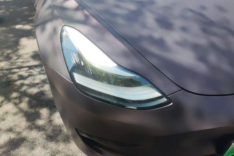 Used Tesla Model 3 2020 Standard Range Rear-Wheel Drive Upgraded Version Right Front Headlight