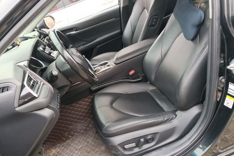 Used Toyota Camry 2018 2.5G Luxury Edition Left Front Seat