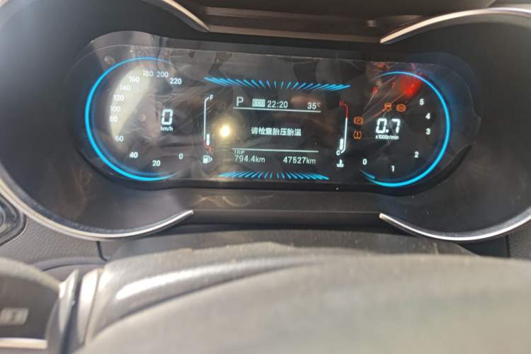 Used JETOUR X70M 2020 Revised Version 1.5T DCT Companion Edition 6 Seats
