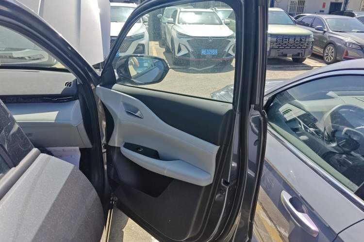 Used Changan UNI-Z 2025 1.5T Premium Edition