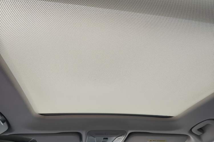 Used Hongqi HS5 2022 Revised Version 2.0T Smart Connect Flagship Edition
