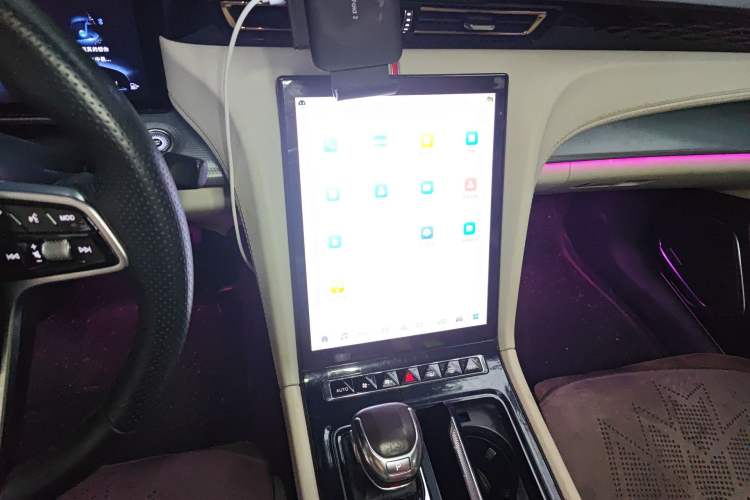 Used Hongqi H5 2023 2.0T Automatic Smart Connect Flagship Edition