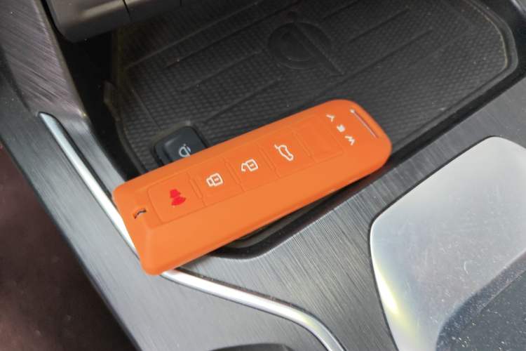 Used Wey VV6 2018 2.0T Two-Wheel Drive Flagship Version China V Standard