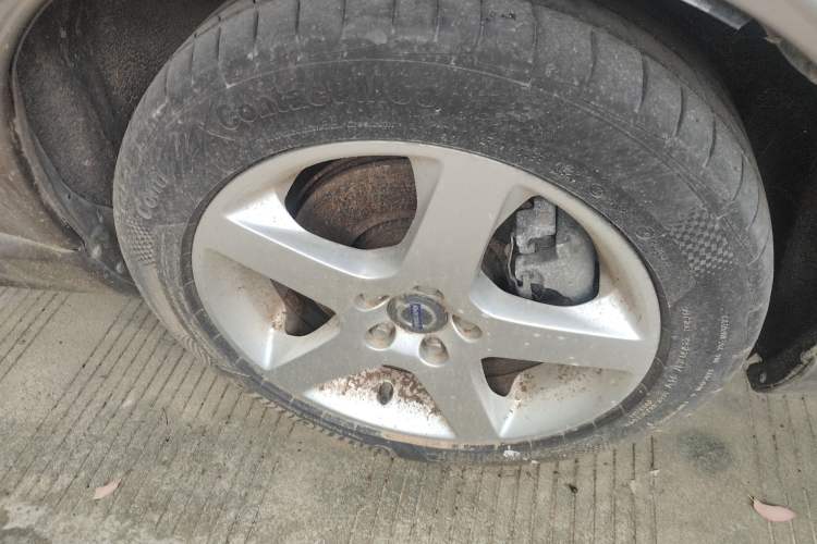 Used Volvo S80L 2011 2.0T Zhiya Edition
