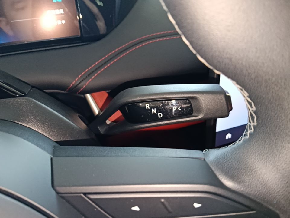 Xiaomi Auto SU7 2024 Rear-Drive Long-Range Intelligent Driving Version — снимка 16