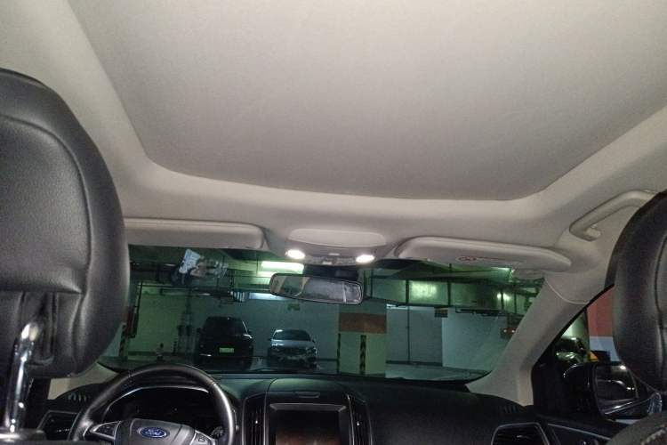 Used Ford Edge 2016 EcoBoost 245 Two-Wheel-Drive Titanium 7-Seater