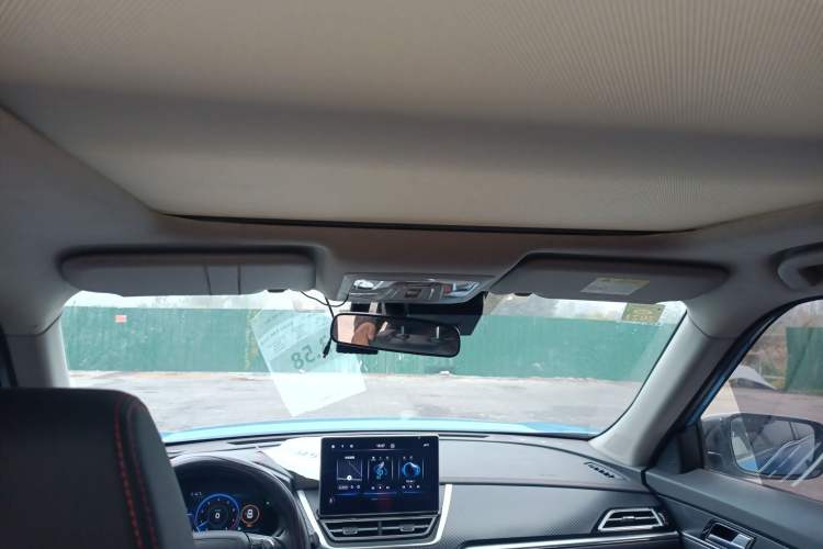 Used Venucia T60 2018 1.6L CVT Smart Edition China V Standard