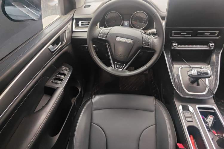 Used Haval M6 2021 PLUS 1.5T DCT Prestige Smart Connectivity Model