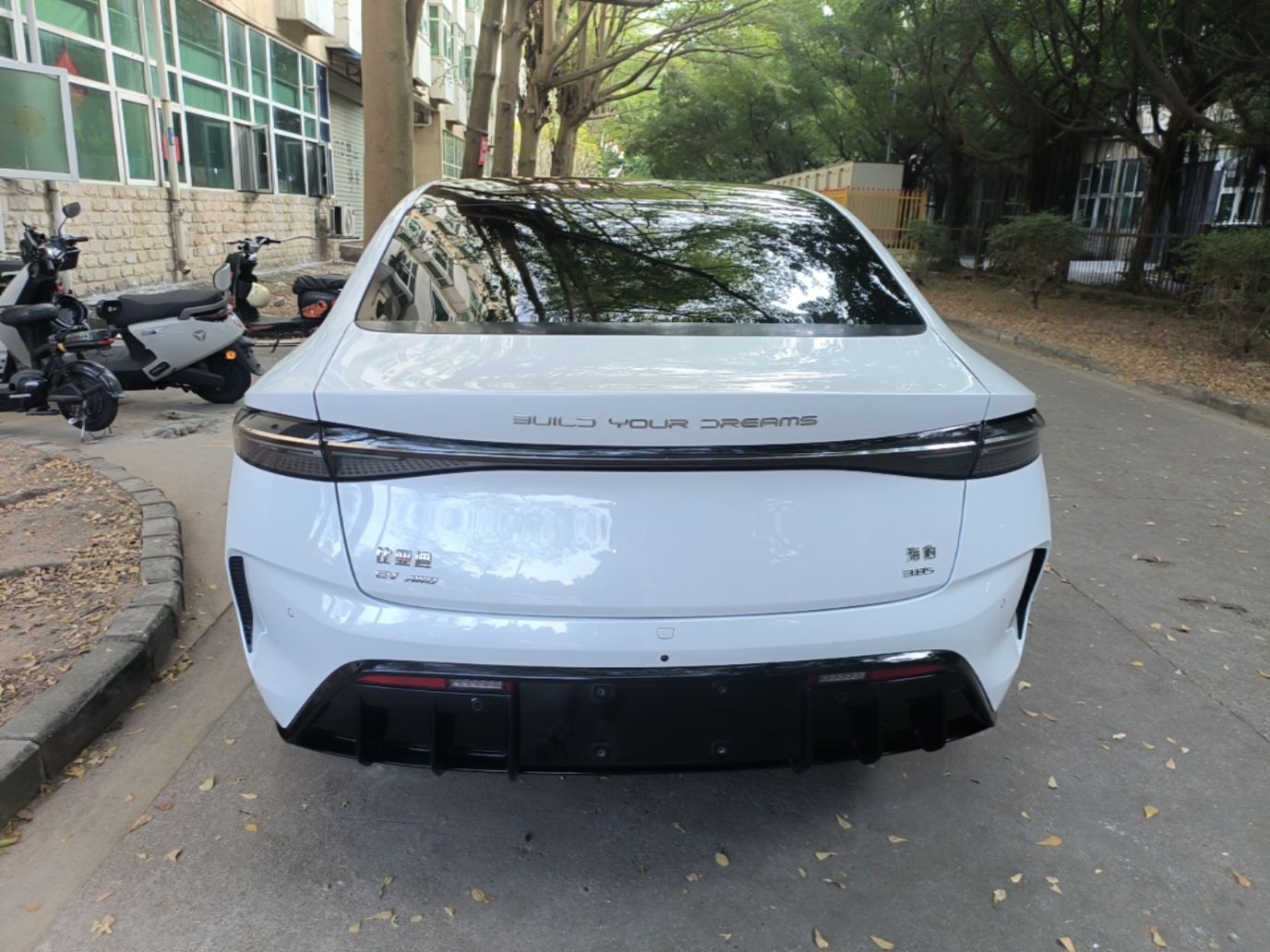 BYD Seal 2022 650 km All-Wheel-Drive Performance Version — снимка 5