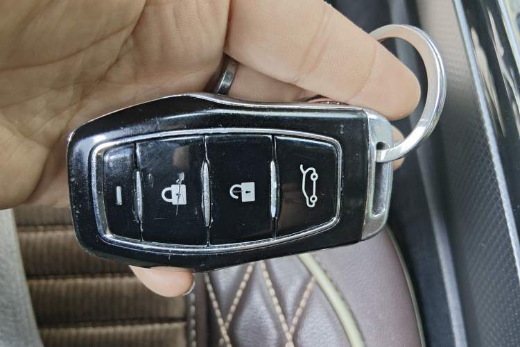 Used Dongfeng Fengon ix5 2019 280TGDI CVT ZhiZun Trim China V Emission Standard