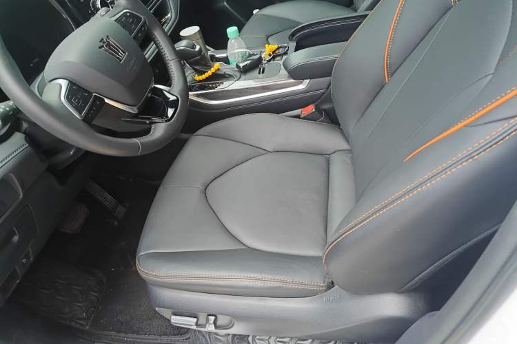 Used Toyota Crown Kluger 2024 2.5L HEV Four-Wheel Drive Premium Edition
