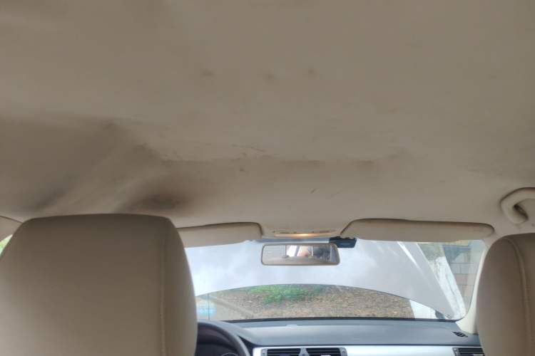 Used Volkswagen Bora 2012 1.6L Automatic Fashion Edition
