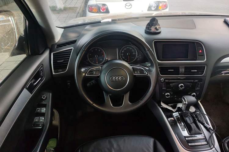 Used Audi Q5 2013 40 TFSI Technology Edition