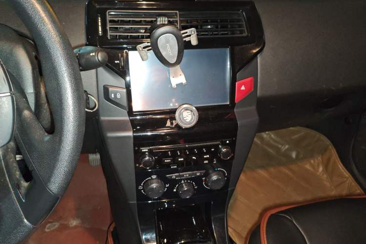 Used Citroen C-Quatre 2011 Sedan 1.6L Manual Fashion Edition Audio And AC Panel