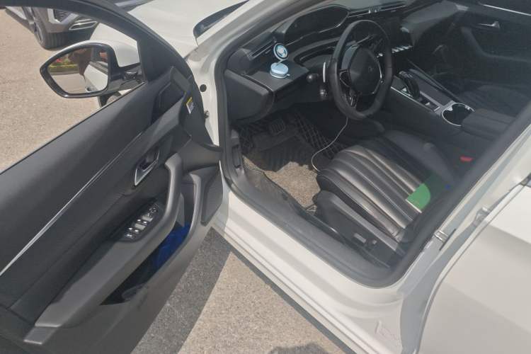 Used Peugeot 508 2019 508L 400THP PureTech Driving Control Version China VI Standard Driver Seat